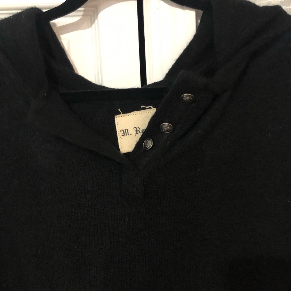 Sweater - Picture 2 of 4